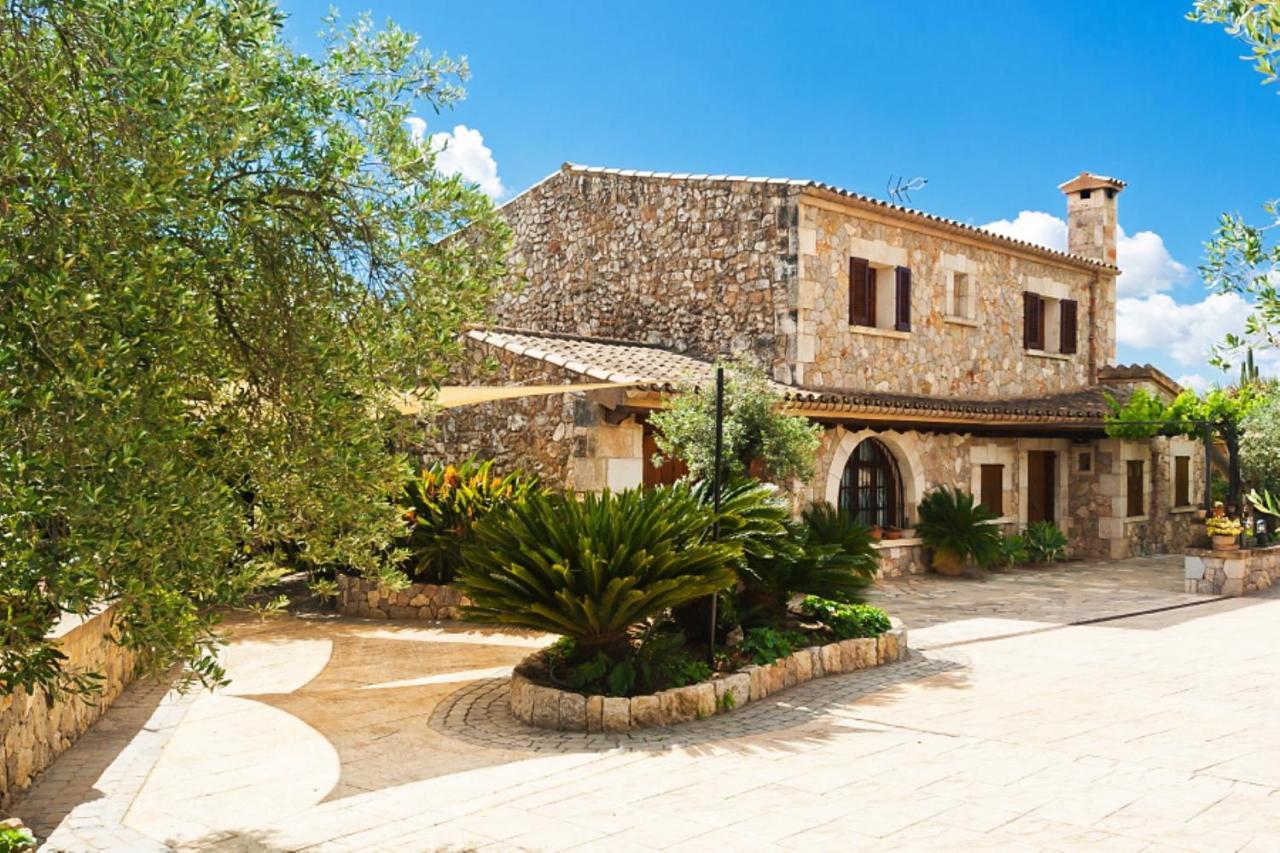 Holiday home Finca Can Fonoll Llubi